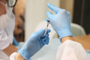 Минздрав не подтвердил снижение эффективности вакцин против новых штаммов ковида