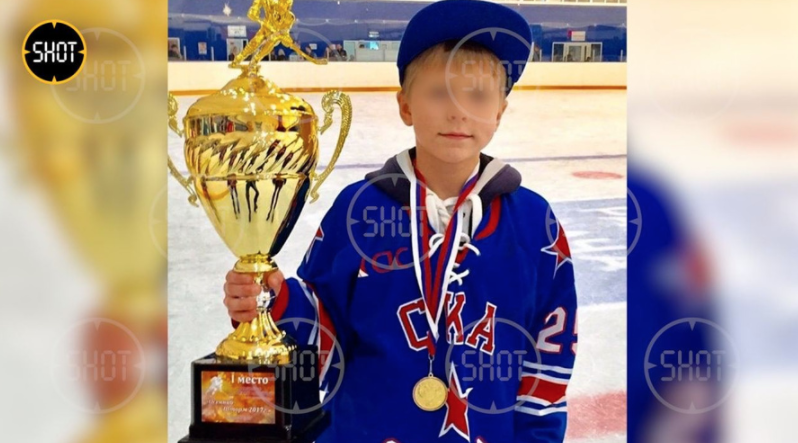 "Как из ружья убили": Названа точная причина смерти 14-летнего хоккеиста на тренировке в Петербурге