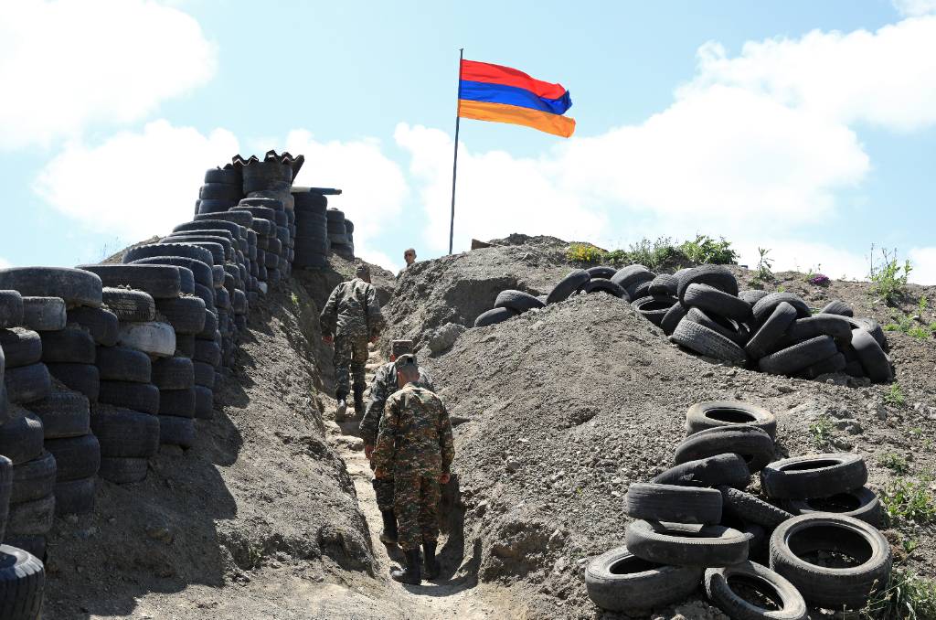 Ереван передал Баку перешедшего границу азербайджанского военного
