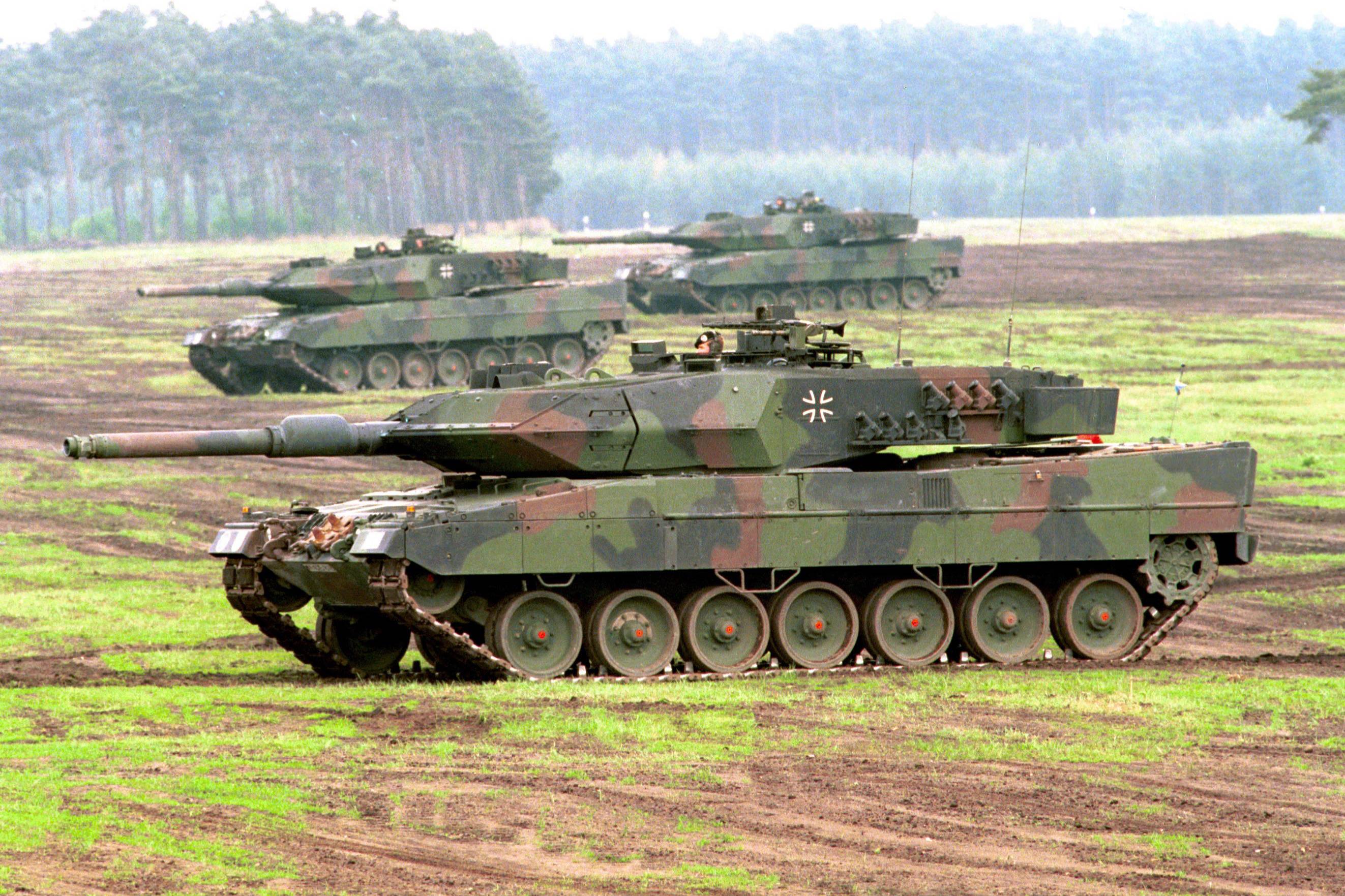 Испания передумала отправлять Украине немецкие танки Leopard