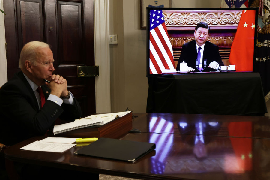 Переговоры Си Цзиньпина и Джо Байдена. Фото © Getty Images / Alex Wong