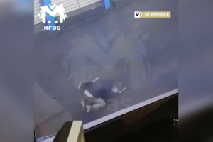 Опубликовано видео нападения норильского серийного душителя на одну из жертв