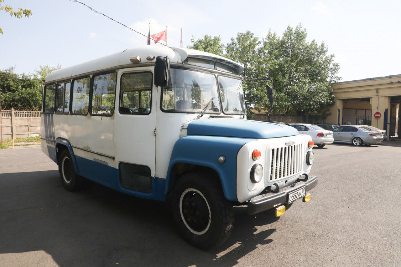 В Петербурге запустят экскурсионный ретро-автобус по блокадным местам