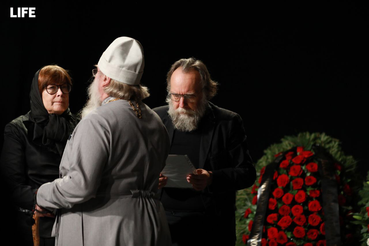 Церемония прощания с Дарьей Дугиной. Фото © LIFE / Павел Баранов