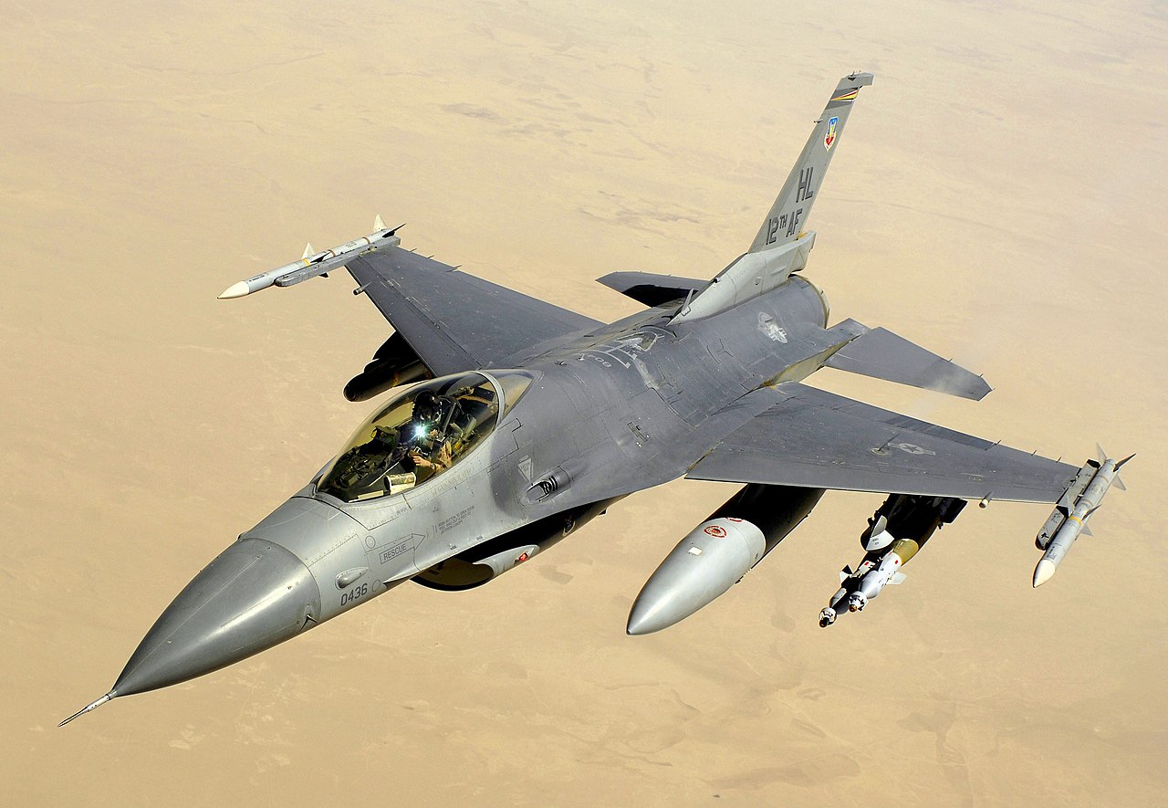 Командующий ВВС Украины пожаловался на гибель лучших лётчиков в ожидании F-16