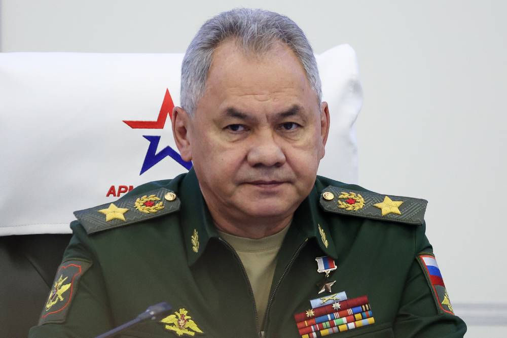 Шойгу заявил о повышении боеготовности российских баз в Таджикистане и Киргизии