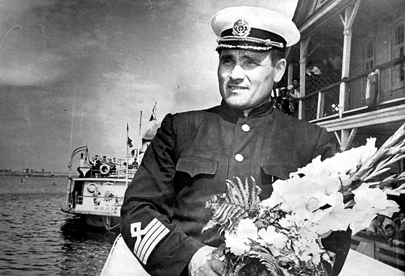 Капитан "Ракеты" Герой Советского Союза Михаил Девятаев. Фото © Национальная оборона