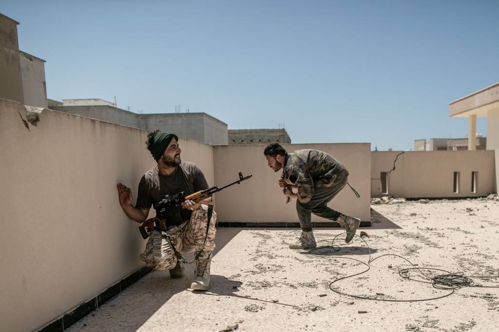 Жертвами вооружённых столкновений в Триполи стали 12 человек