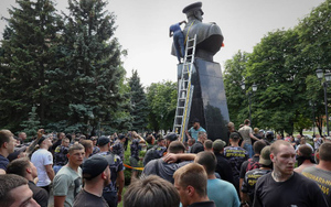 Мэр Одессы Труханов выступил против "войны с памятниками" 