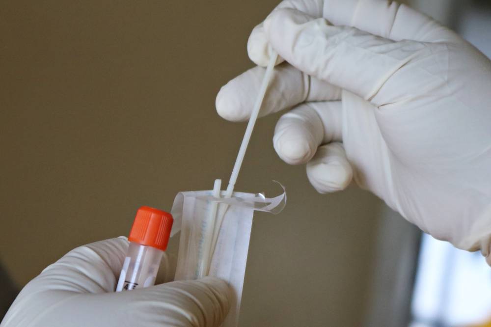 За сутки в России выявили 46 857 случаев коронавируса