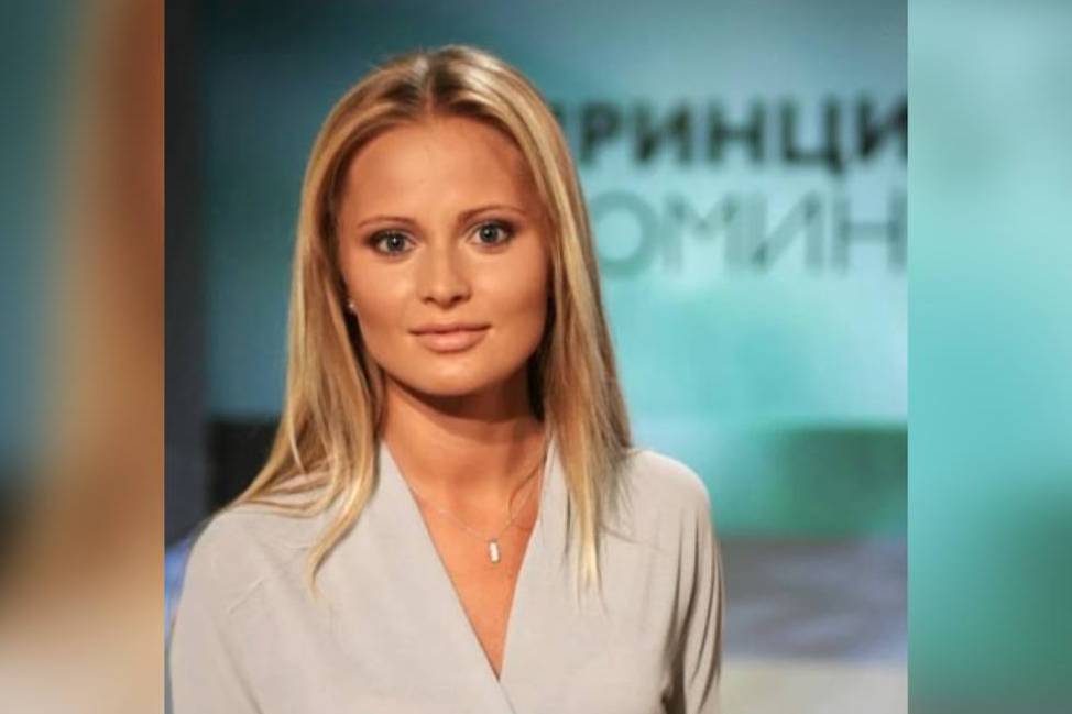 "Пусть катится обратно": Борисова назвала предательницей вернувшуюся в Россию Пугачёву