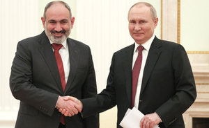 Путин и Пашинян обсудили двусторонние отношения и Нагорный Карабах