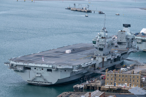 "Какой стыд": Британцы отреагировали на поломку нового авианосца HMS Prince of Wales