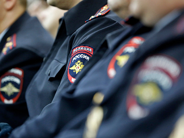 МВД: В Москве задержали более 100 участников элитного автопробега