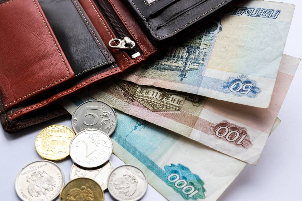 Депутат Госдумы Нилов: Выплата в 10 тысяч рублей к 1 сентября может стать ежегодной