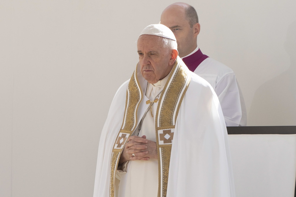 В Ватикане раскрыли смысл слов папы римского об Украине