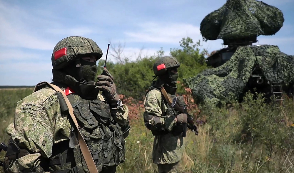 Росгвардейцы уничтожили ещё 24 оператора украинских беспилотников в ЛНР
