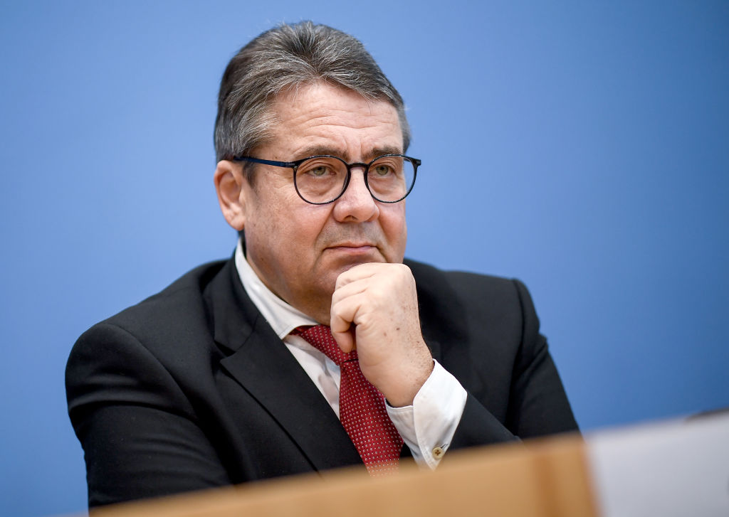 Экс-глава МИД ФРГ раскритиковал сводящую с ума потребителей газовую политику Берлина