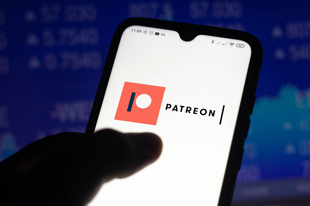 Роскомнадзор заблокировал доступ к платформам Patreon и Grammarly