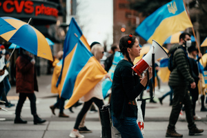 "Стыд и позор!": WSJ назвал мову языком селян и нарвался на жёсткий хейт украинцев