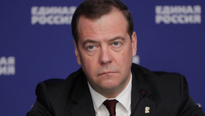 "Есть ещё вопросы?": Медведев указал на схожесть идей Зеленского и Гитлера