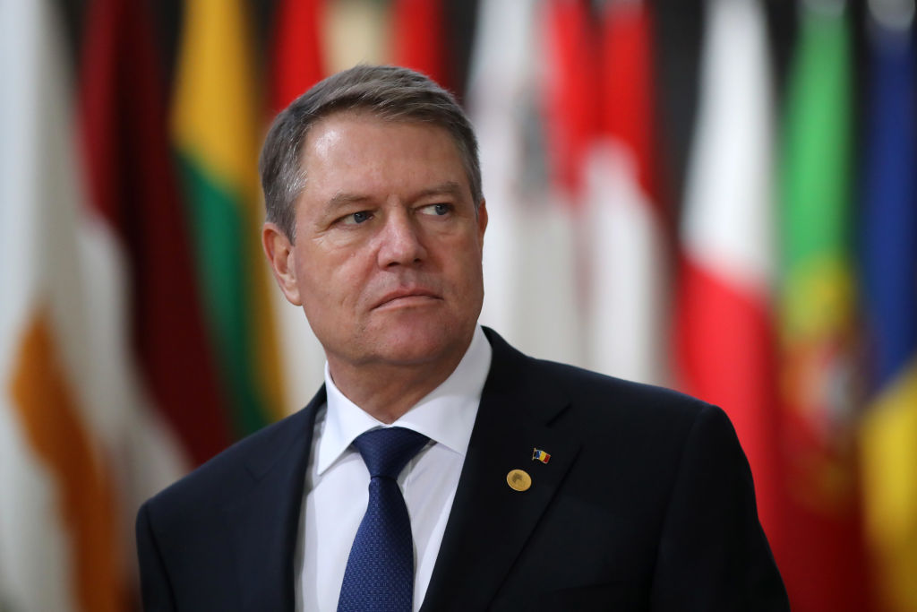 Президент Румынии Йоханнис: Европа столкнулась с масштабным гуманитарным кризисом