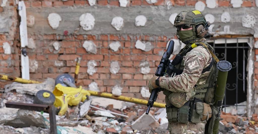 Путин указал Макрону на целенаправленные обстрелы ВСУ инфраструктуры городов Донбасса