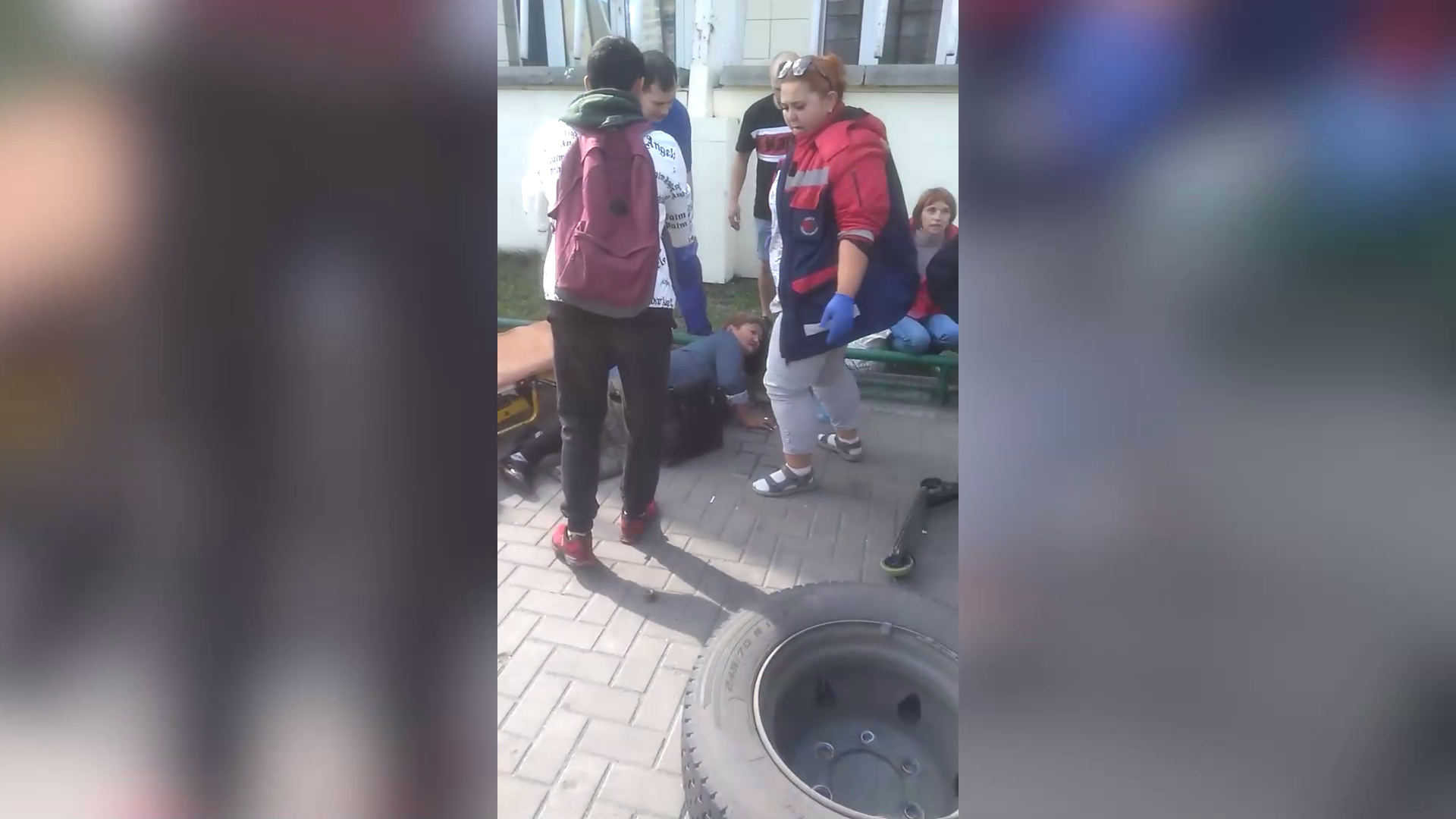 Жительницу Омска чуть не убило колесом от автобуса