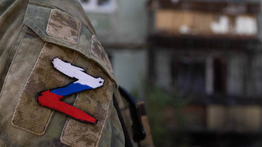 В Крыму установят ежемесячные выплаты детям погибших в СВО военных