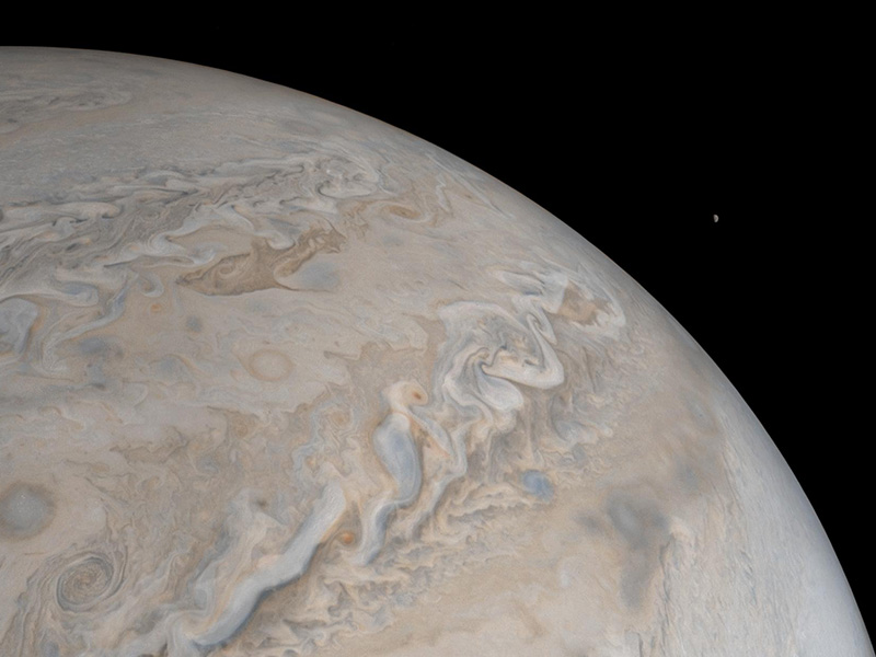 Фото © NASA / JPL – Caltech / SwRI/MSSS
