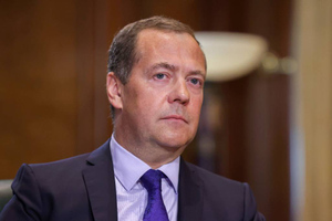 Медведев: Столтенберг прямо подтвердил участие НАТО в конфликте против России