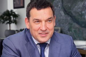 Мэр Новокузнецка объяснил обещание пересаживать безбилетников в "заячий катафалк"