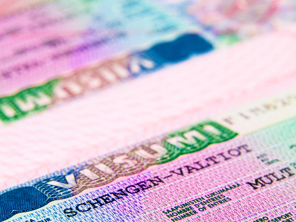Россияне стали реже подавать заявления на визу в Финляндию