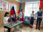"Парта героя" в одной из российских школ. Фото © Пресс-служба "Единой России"