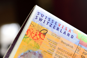 Швейцария приостановила соглашение об упрощённом визовом режиме с РФ