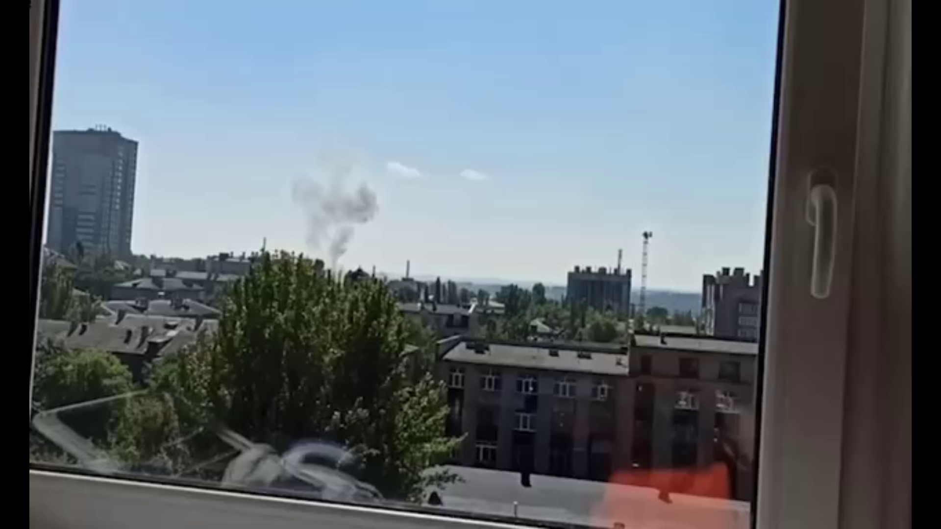 ВСУ обстреливают центр Донецка