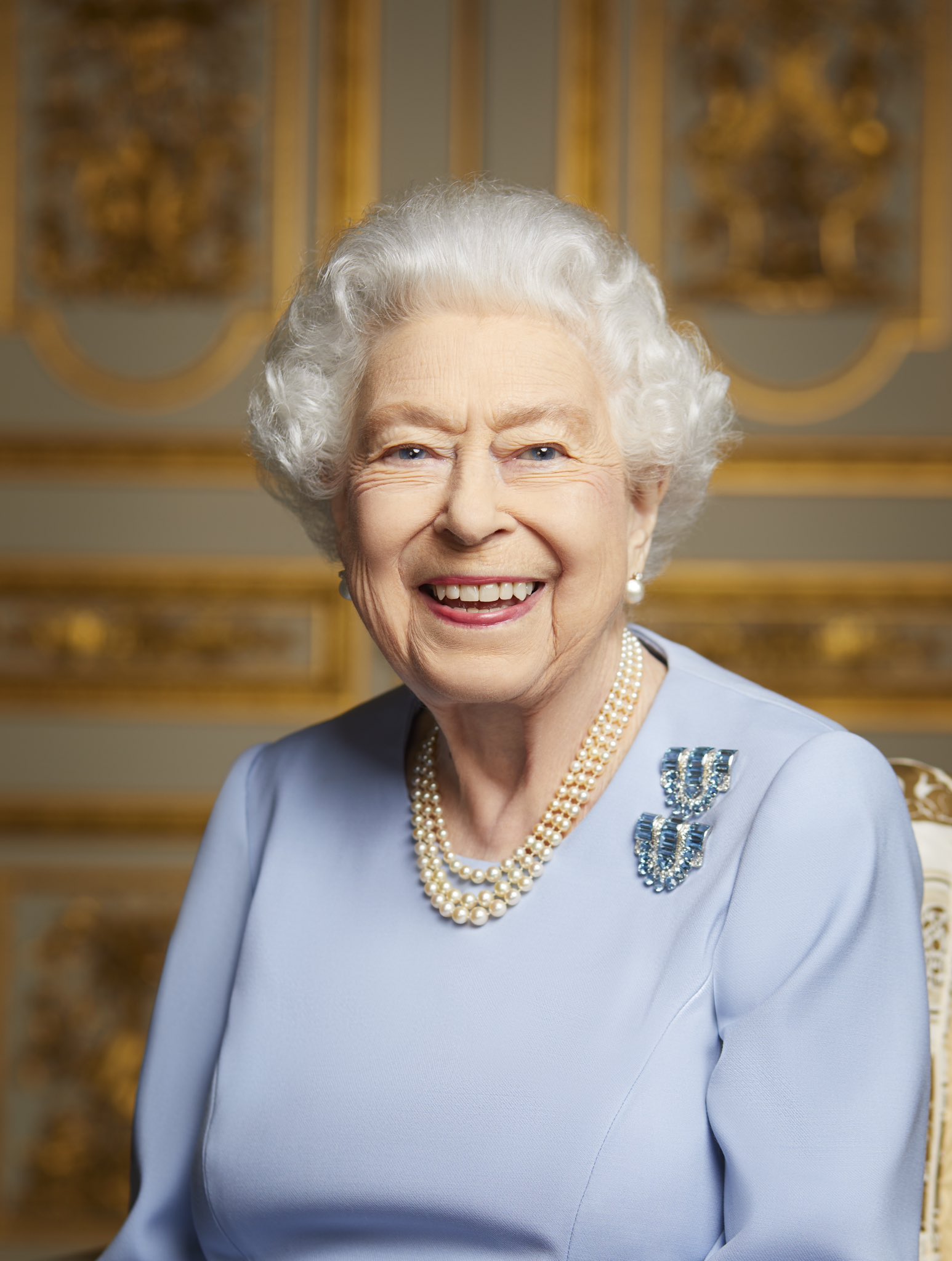 Один из последних портретов британской королевы Елизаветы II. Фото © Twitter / TheRoyalFamily, Ранальд Макечни
