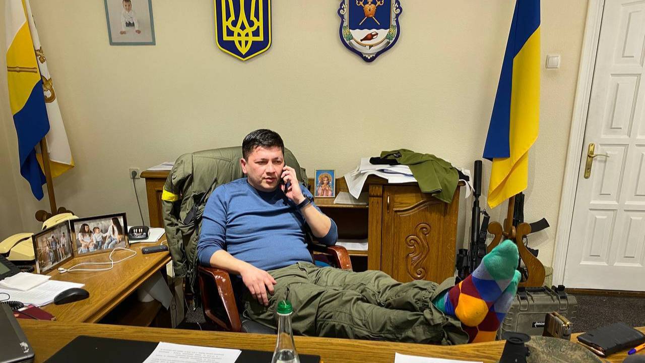 Боится прилётов: Главу Николаевской области потеряли в его регионе
