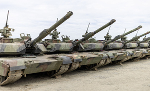 Польша оснастит "Железную дивизию" американскими танками Abrams и вертолётами Apache