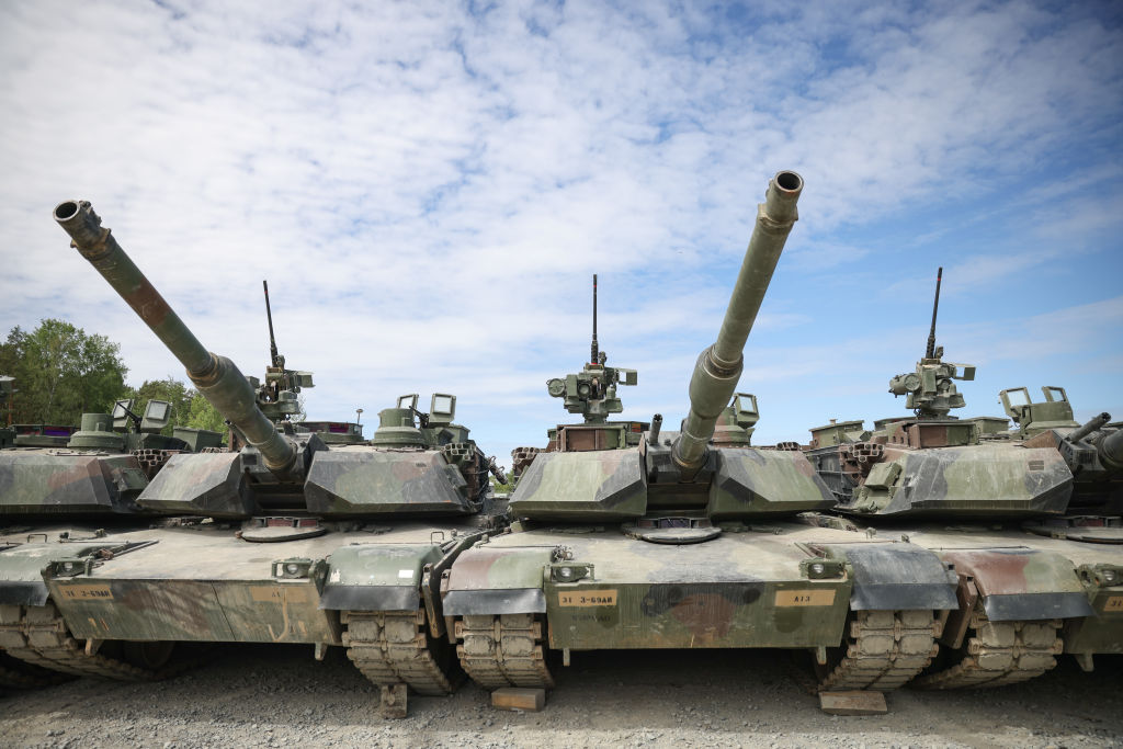 Пентагон передаст Украине современные танки