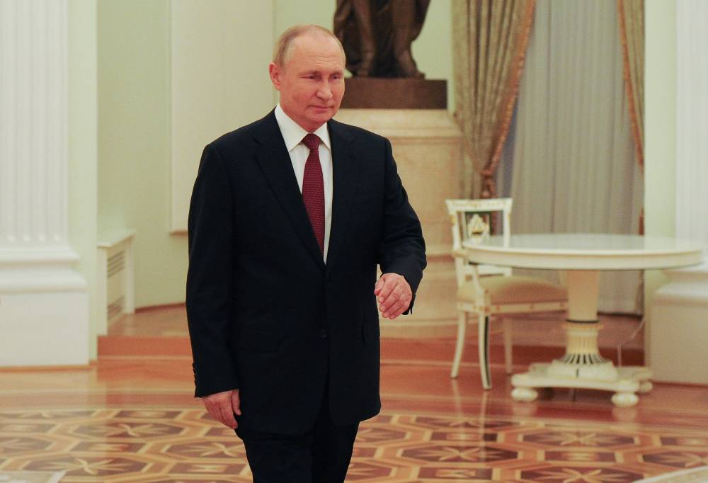 Путин предупредил, что от России "больше не дождутся" отказа от своих национальных интересов
