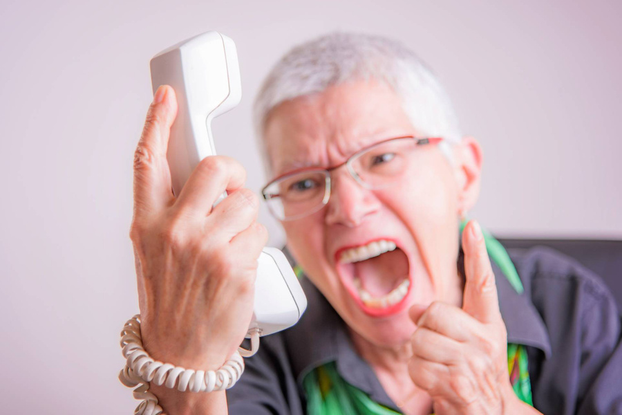 Таисия на пенсии перестанет контролировать эмоции и начнёт срываться на окружающих. Фото © Shutterstock