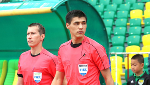Матч сборных России и Киргизии по футболу будет судить арбитр из Казахстана