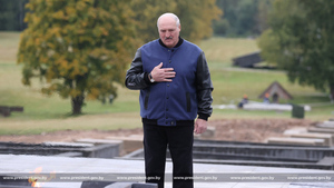 Лукашенко назвал враньём слухи о готовящейся мобилизации в Белоруссии