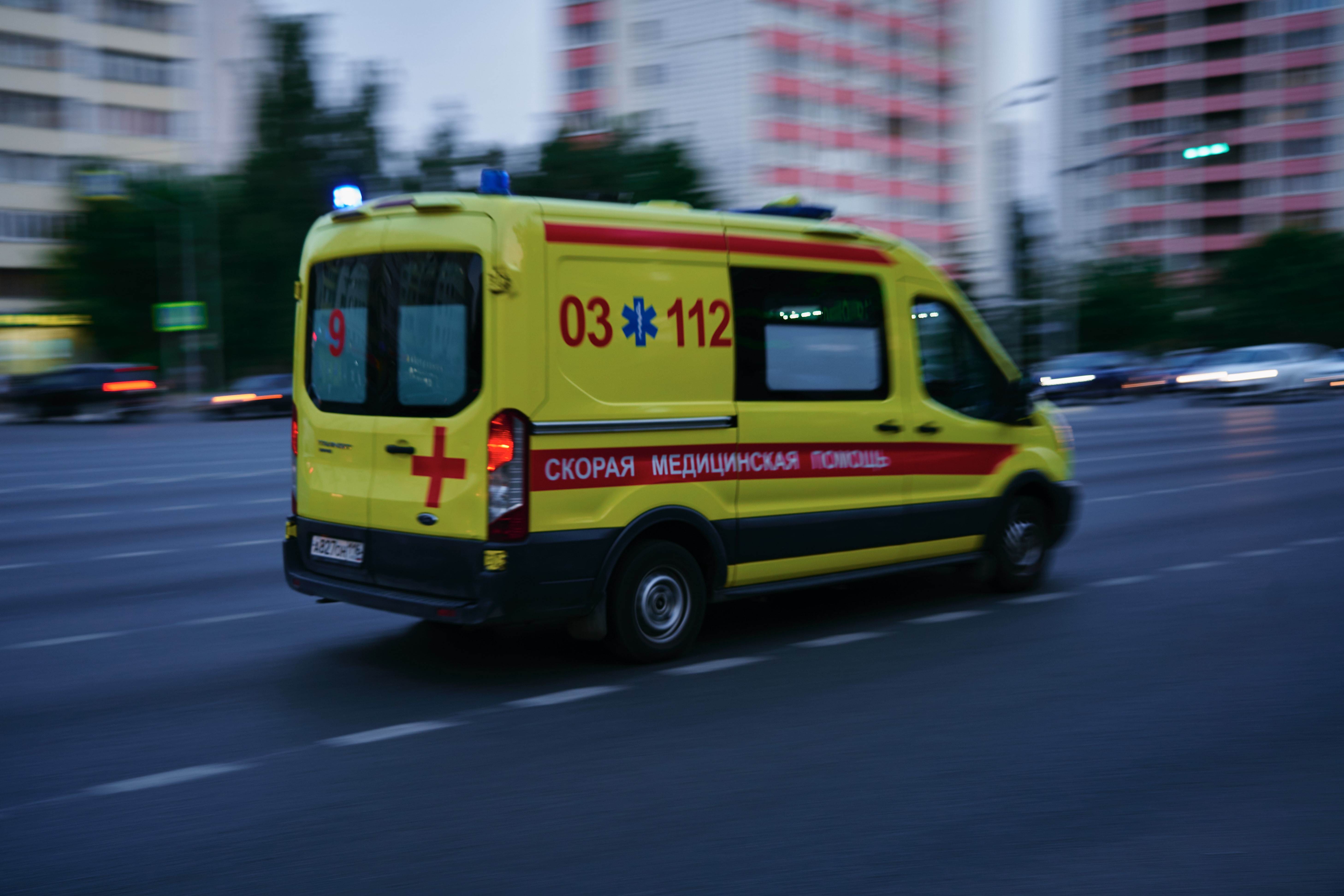 Первокурсник разбился насмерть при падении из окна общежития в Петербурге