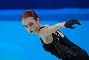 Трусова снялась с произвольной программы на контрольных прокатах сборной России