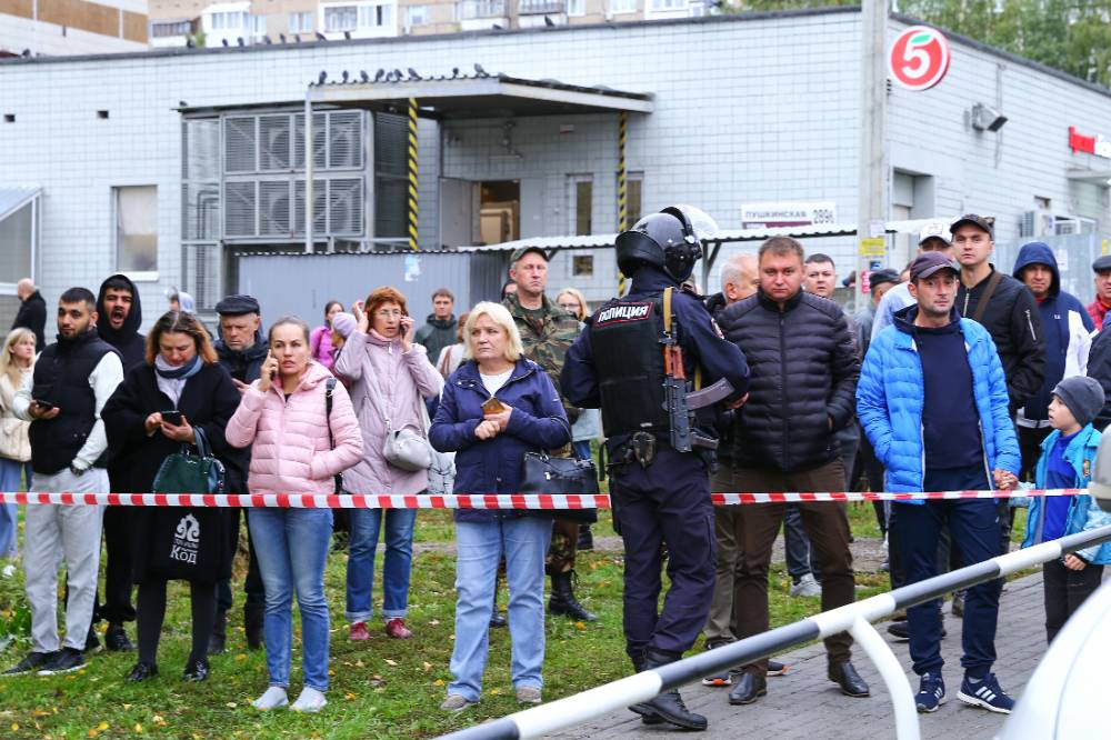 Устроивший стрельбу в ижевской школе состоял на учёте в психоневрологическом диспансере