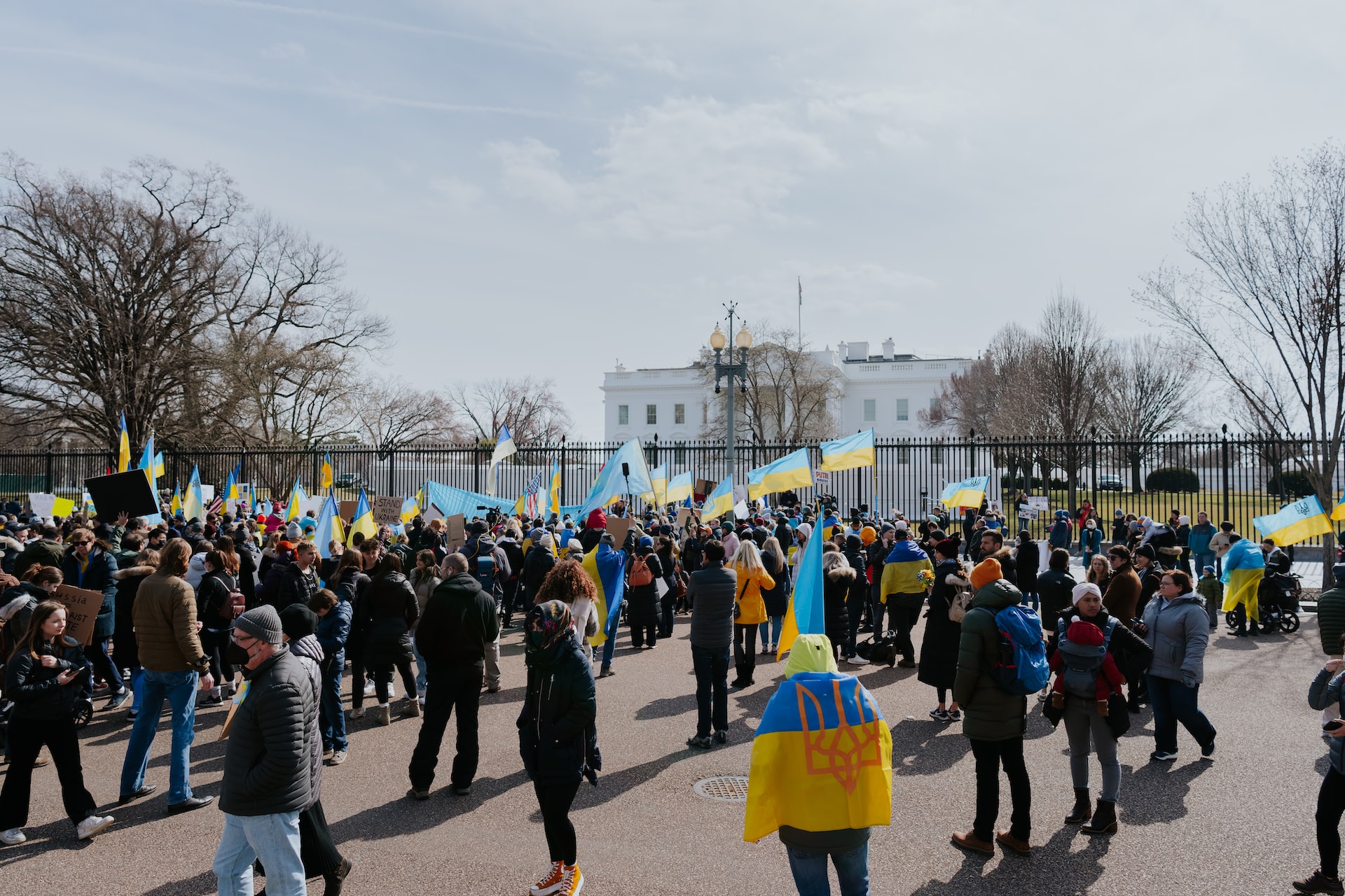Вашингтон готовится дать Киеву миллиард на покупку вооружений