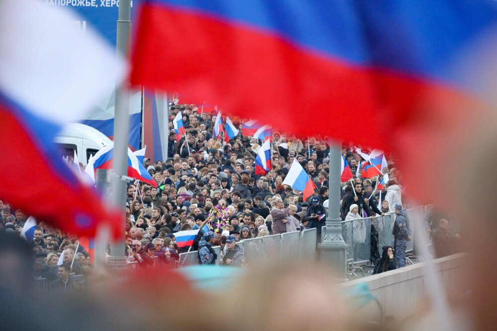 В митинге-концерте на Красной площади приняли участие 180 тысяч человек