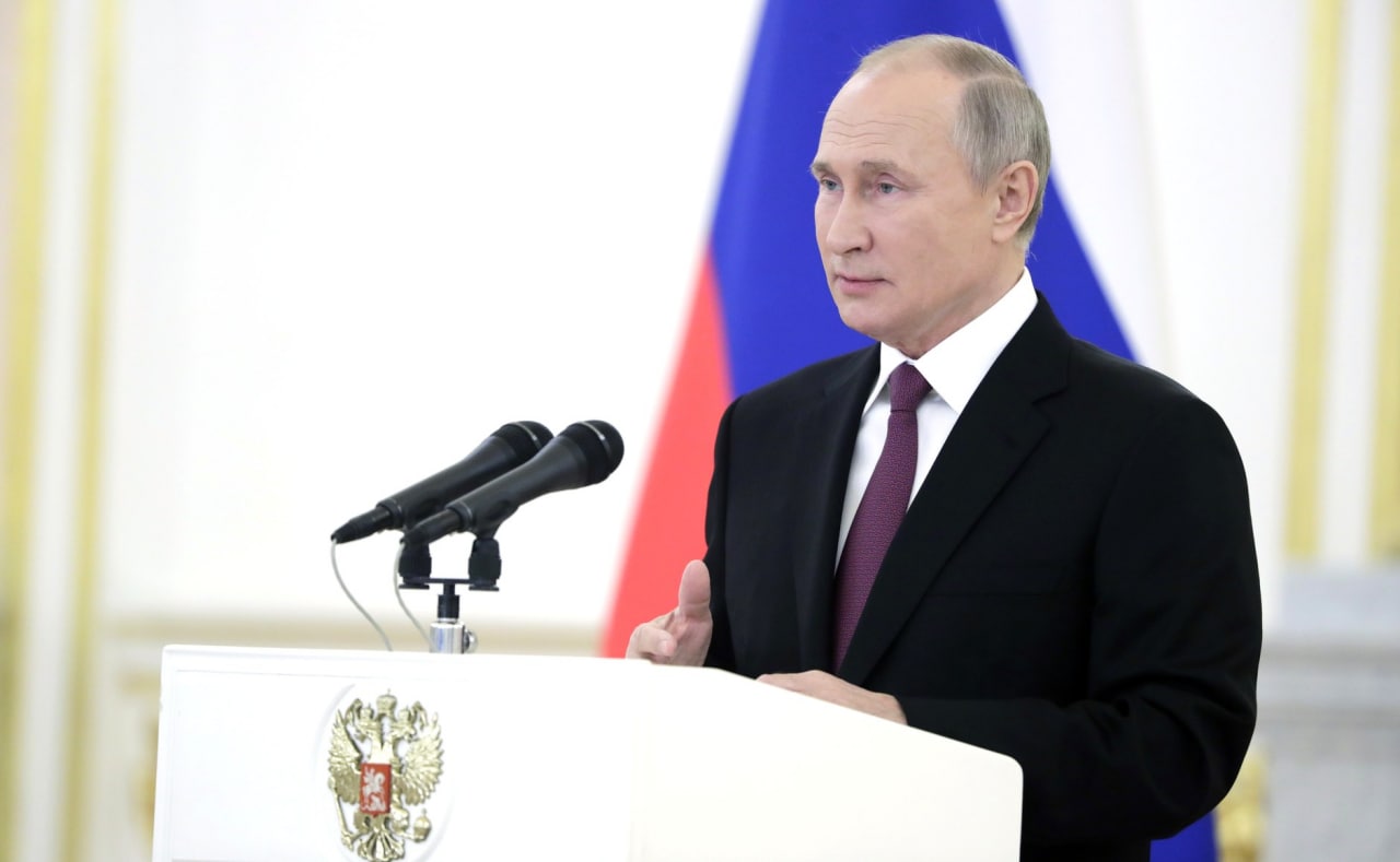 Путин ограничил исполнение обязательств 